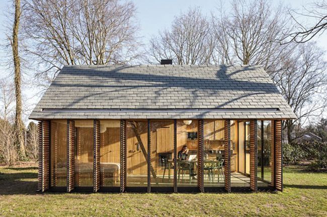 Capa: Casa feita de vidro e refúgio de campo simples e compacto