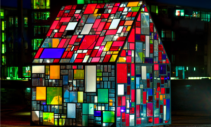 Capa: Casa de Vidro Colorido