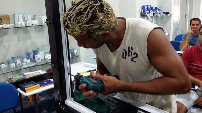 Capa: Vidro Impresso lança cursos profissionais para vidraceiros