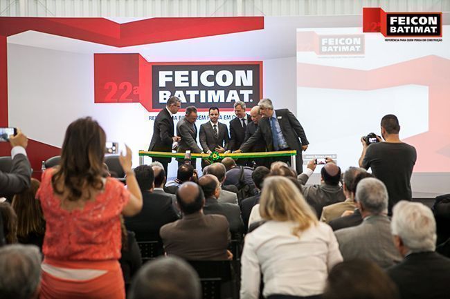 Capa: Feicon Batimat: Evento referência do setor da construção civil começa hoje em São Paulo