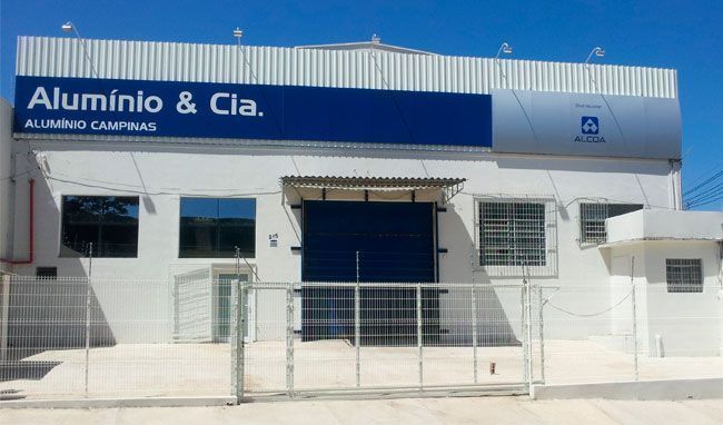 Capa: Alcoa celebra 10 anos da Rede Alumínio & Cia. com crescimento acima da média